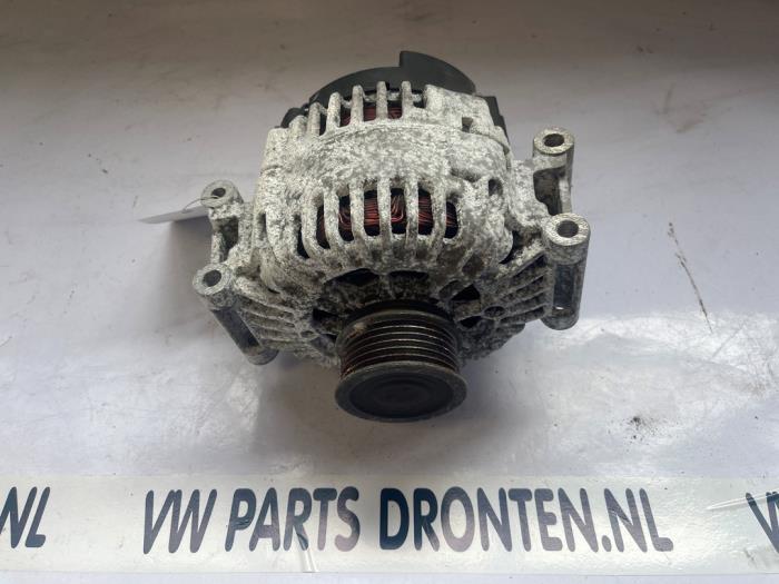 Dynamo d'un Audi A4, Autos : Pièces & Accessoires, -, 3 mois de garantie, Audi, Utilisé