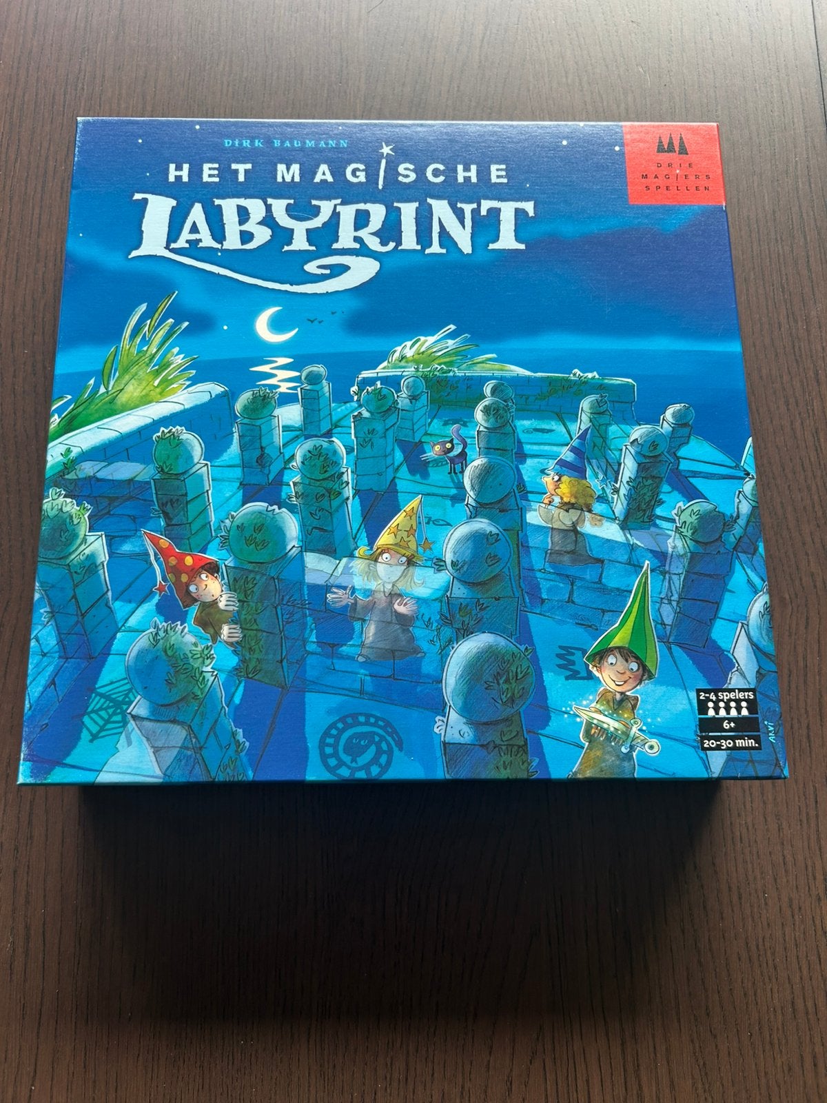 Het magische labyrint, Enlèvement, Comme neuf