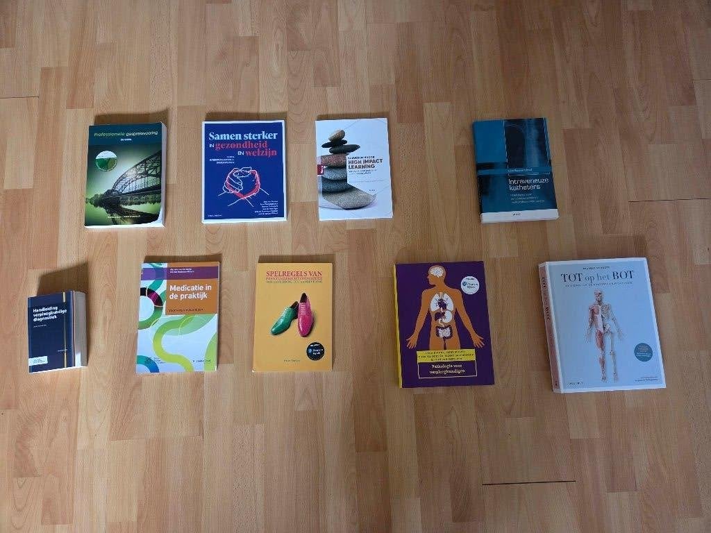 Boeken verpleegkunde, Ophalen, Gelezen, Hogeschool