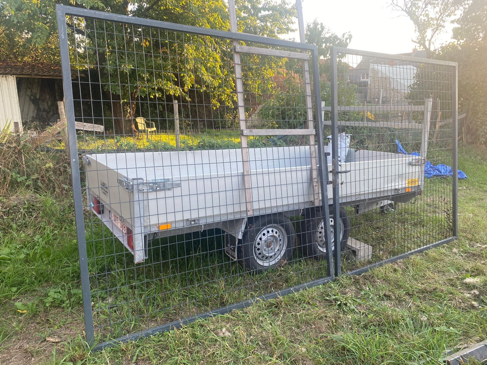 Portail grillagée 4m largeur et 2m hauteur, Enlèvement, Comme neuf