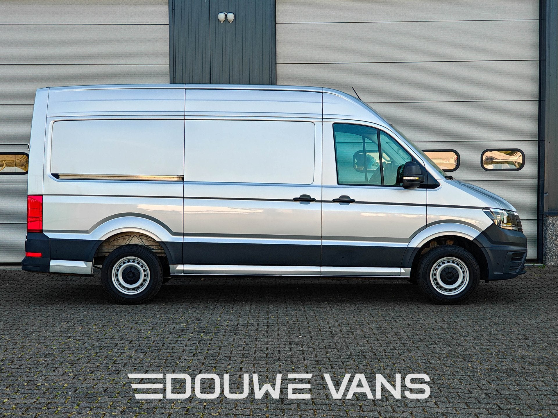 Volkswagen Crafter L3 H2 Automaat Zilver Camera Stoelverw. C, Auto's, Bestelwagens en Lichte vracht, Stof, Gebruikt, Zwart, 4 cilinders
