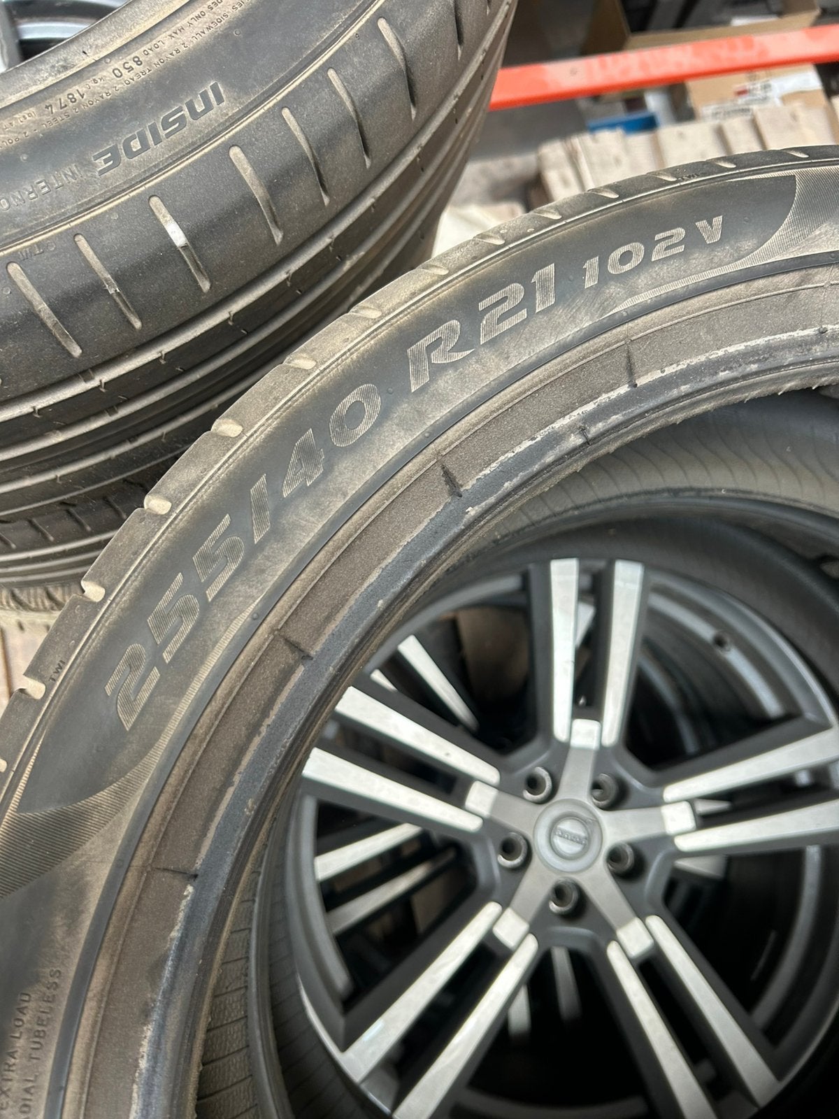 Volvo Pneus Hiver sur Jantes + pneus été, Enlèvement, Pneus été, Pneu(s)