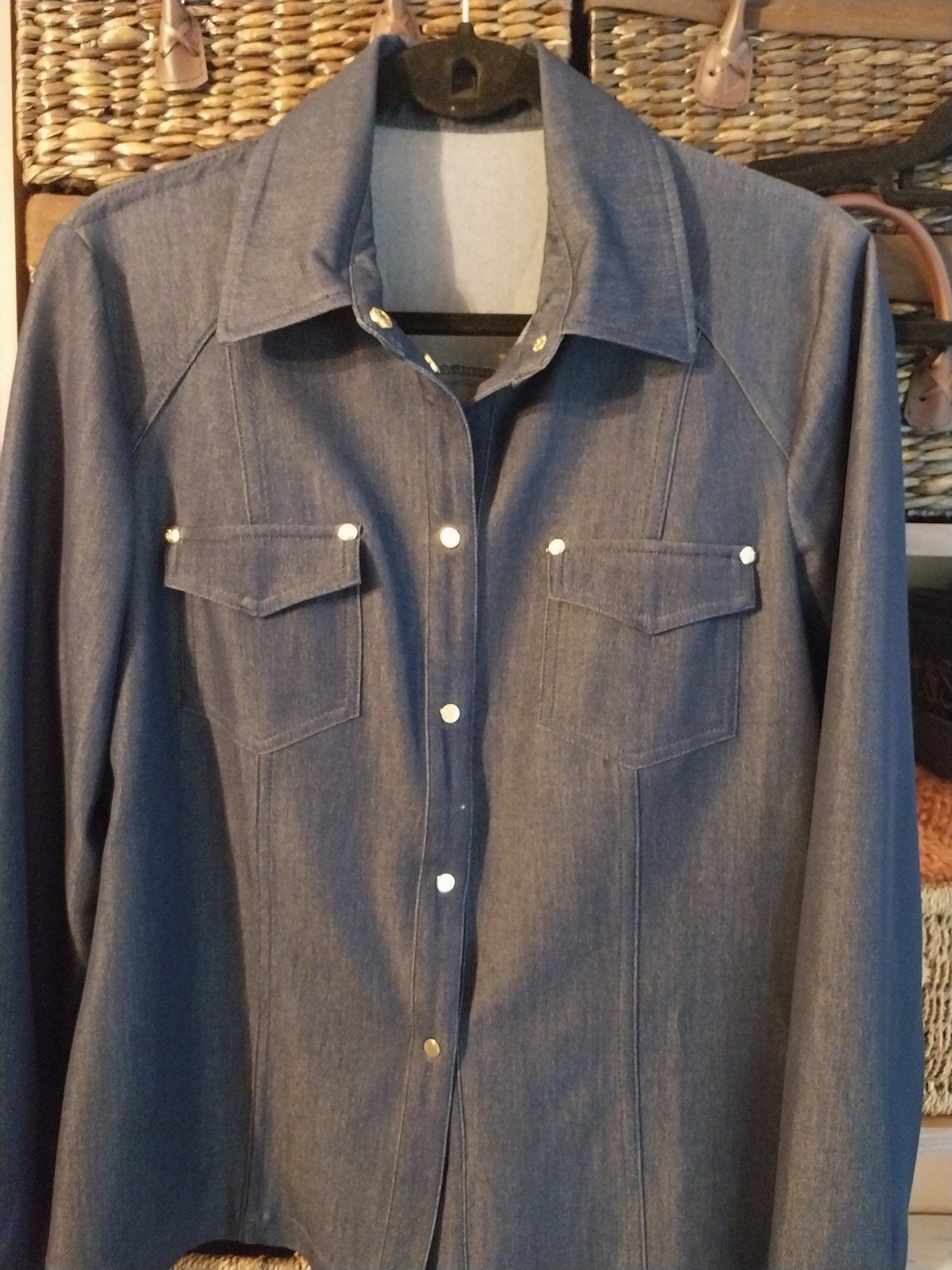 nouvelle blouse Caroline Biss taille 40, Vêtements | Femmes, Blouses & Tuniques, Enlèvement ou Envoi, Taille 38/40 (M)
