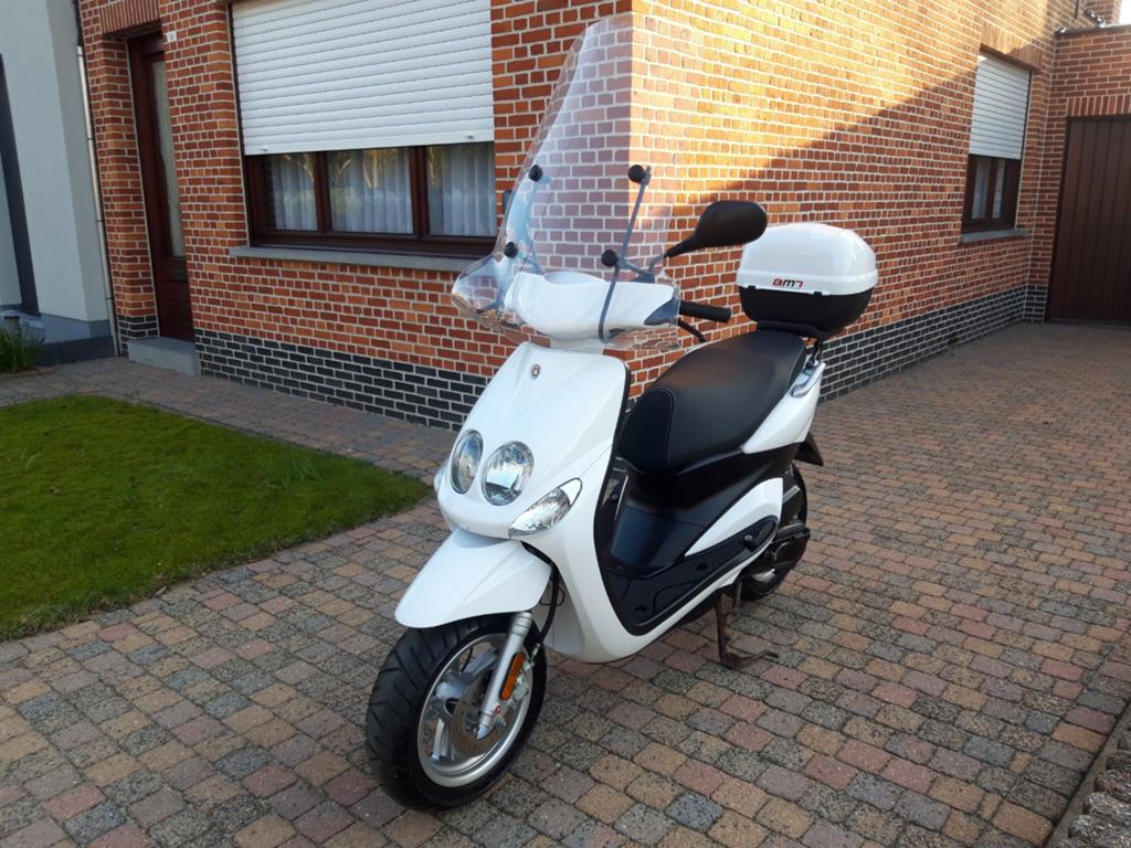Yamaha Neo's 49cc 3500 ORIGINELE KILOMETERS!, 49 cm³, Comme neuf, Classe B (45 km/h), Enlèvement