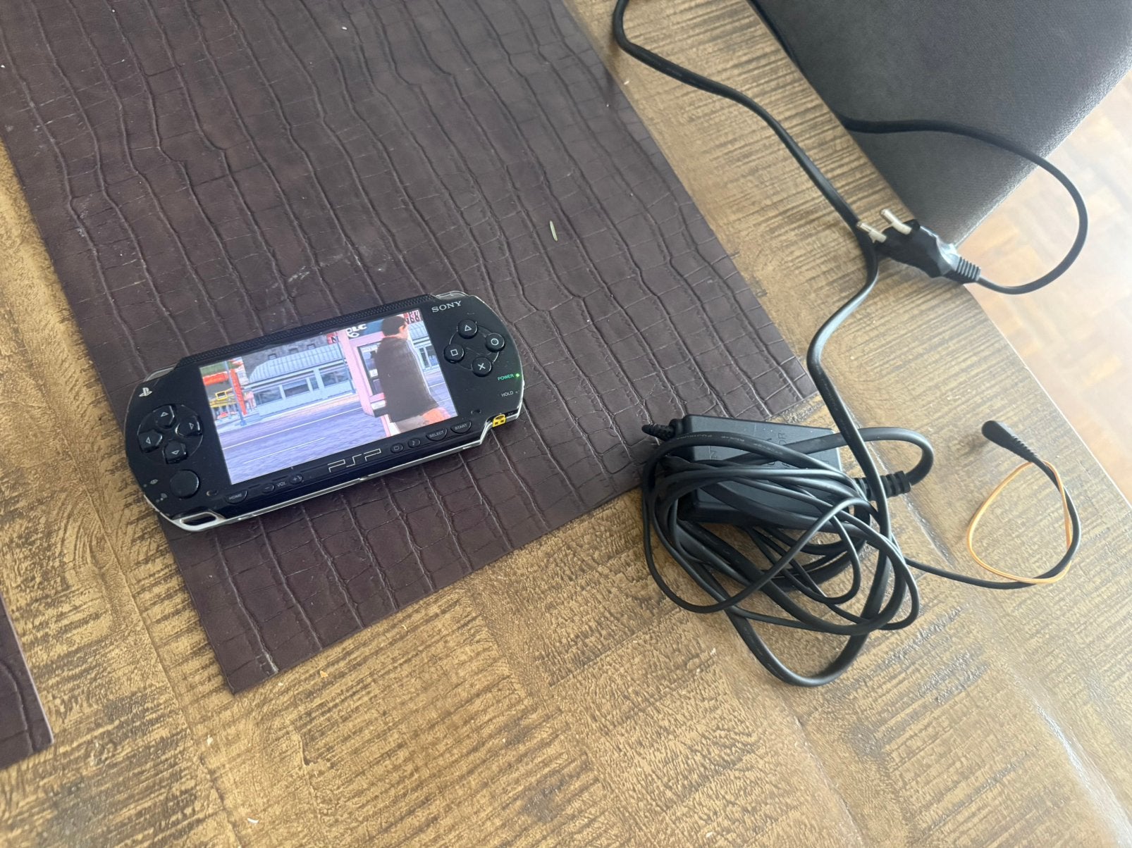 Sony PSP-1004 zwarte console, Games en Spelcomputers, Ophalen of Verzenden, Gebruikt, Zwart, PSP