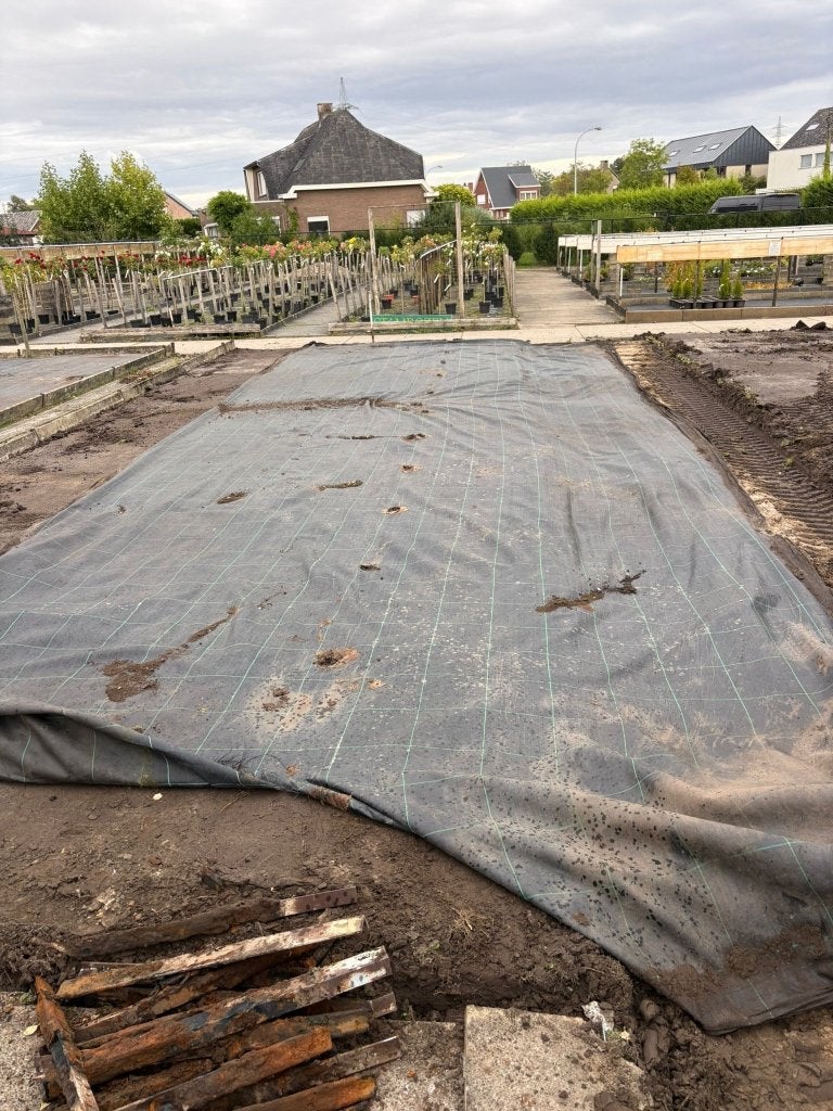 Gronddoek / anti worteldoek, Ophalen, Gebruikt
