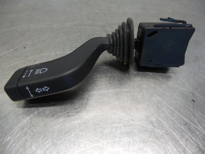 Commutateur feu clignotant d'un Opel Corsa (Corsa C 00-), -, Opel, 3 mois de garantie, Utilisé