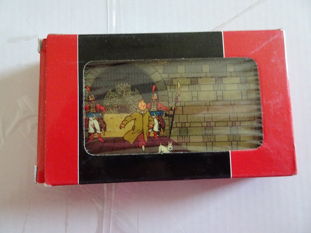 Etui à cigarettes métallique Tintin - Le sceptre d'Ottokar, Enlèvement ou Envoi, Tintin, Comme neuf, Ustensile