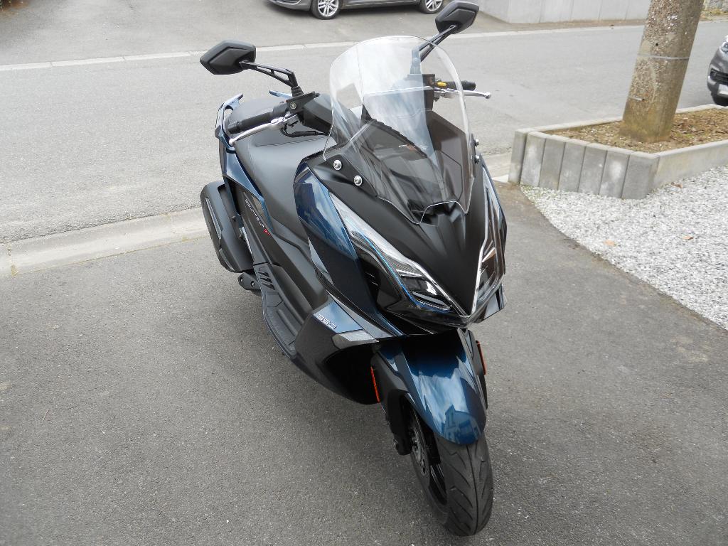 Kymco Downtown 350 gt, Fietsen en Brommers, Scooters | Kymco, Zo goed als nieuw, Overige modellen, Benzine, Ophalen