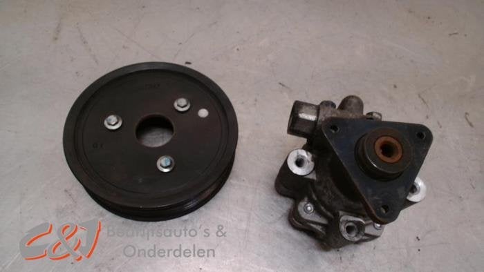 Pompe direction assistée d'un Renault Master, Renault, -, 3 mois de garantie, Utilisé