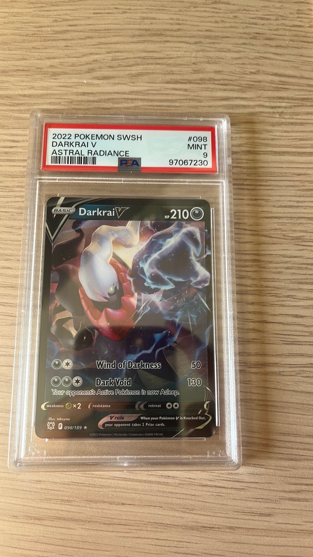 Psa 9 Darkrai V, Hobby en Vrije tijd, Verzamelkaartspellen | Pokémon, Ophalen, Zo goed als nieuw, Losse kaart