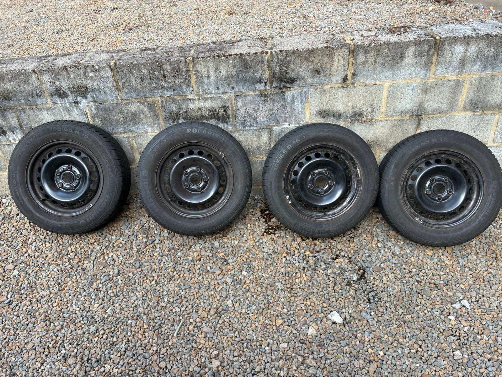 4 16” VW-stalen velgen + 4 winterbanden, Ophalen, Gebruikt, 15 inch, Winterbanden