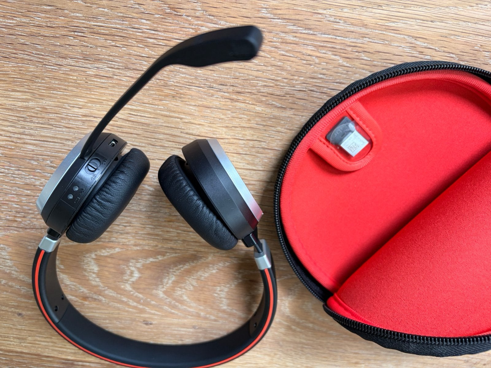 Micro/casque bluetooth Jabra headset (dongle USB et housse), Ophalen, Zo goed als nieuw, Bluetooth