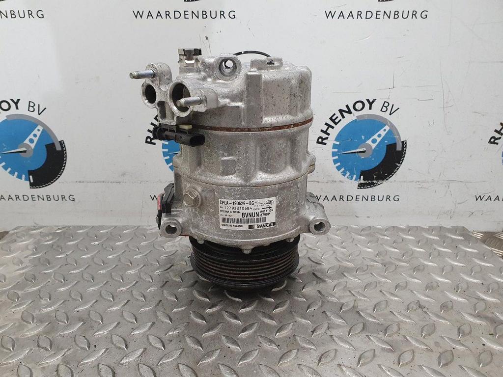 LANDROVER RANGE ROVER VELAR AIRCO COMPRESSOR / AIRCOPOMP 201, Ophalen of Verzenden, Gebruikt, Stiba lid