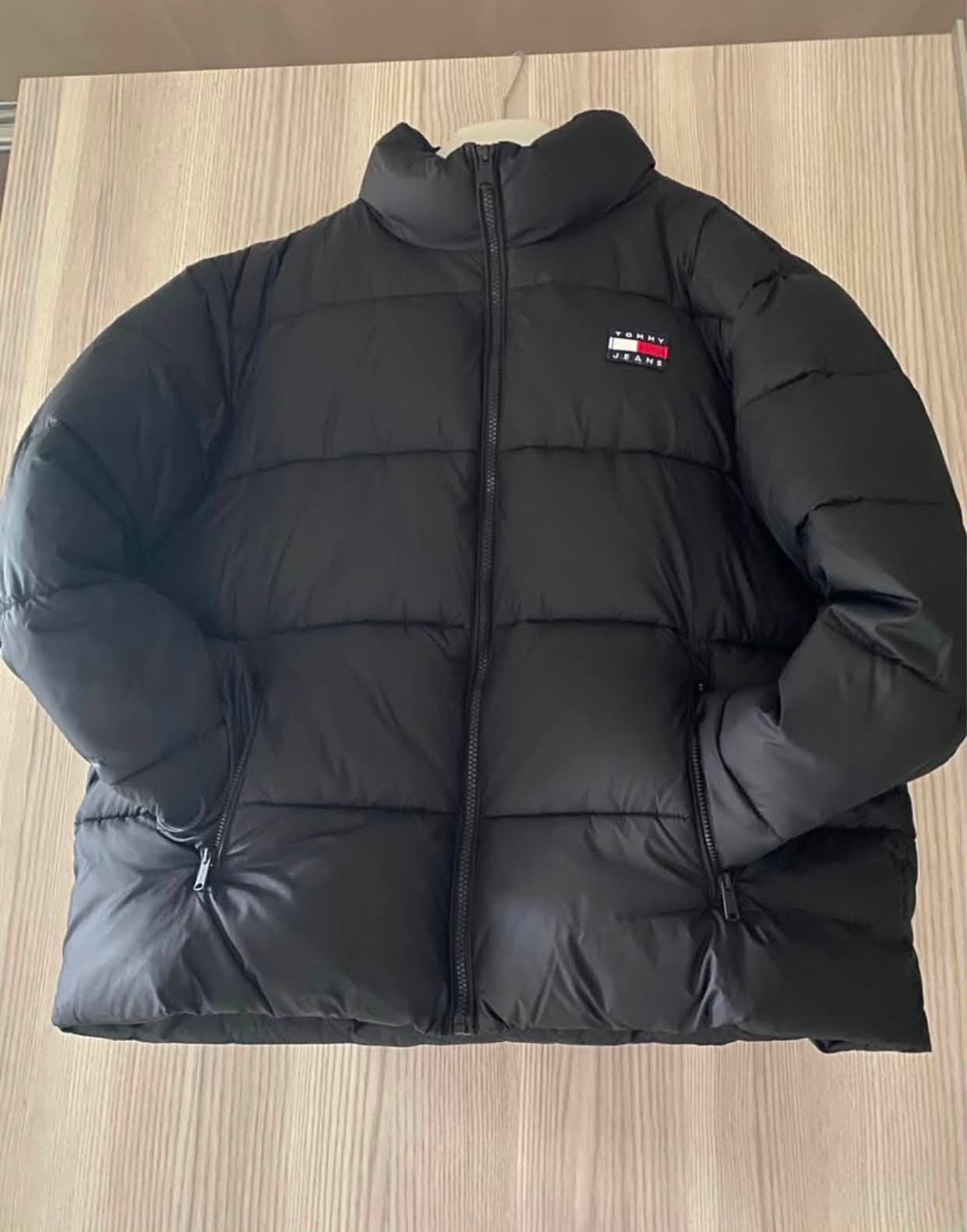 Tommy Hilfiger winterjas maat large, Ophalen, Zo goed als nieuw