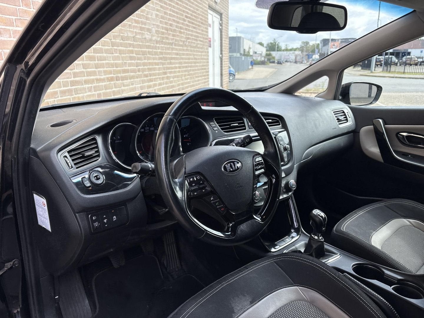 Kia cee'd Sportswagon Sportswagon 1.6 CRDi BusinessLine | Cl, Auto's, Kia, 110 g/km, Zwart, Te koop, (Pro) Cee d