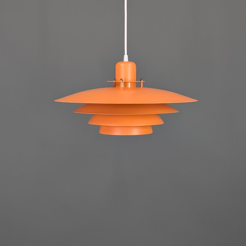 Lampe suspendue scandinave Horn Type 788 — Restaurée, Maison & Meubles, Lampes | Suspensions, 75 cm ou plus, Mid century, Métal