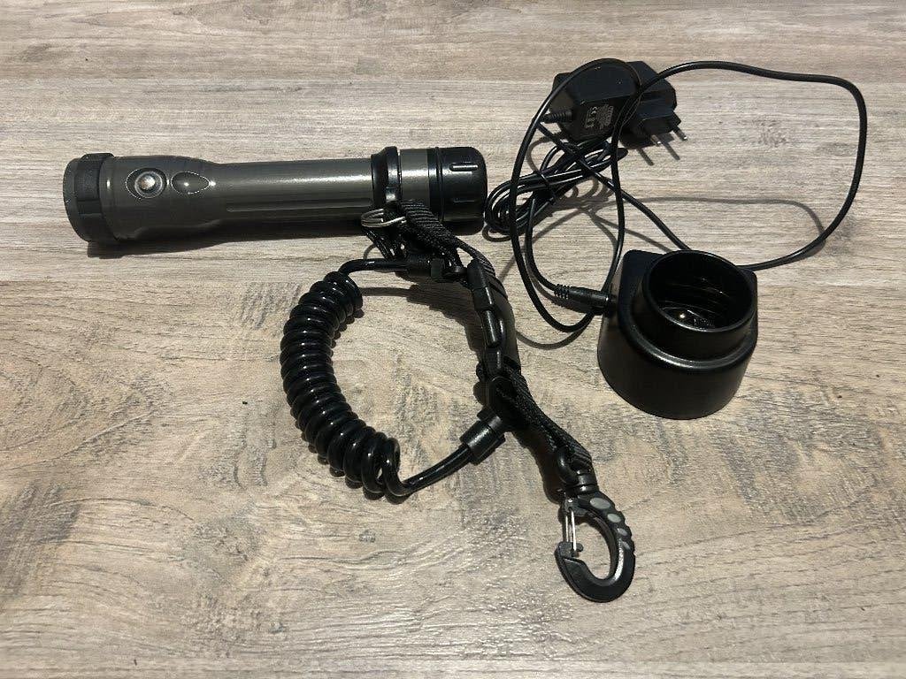 Duiklamp Metalsub, Ophalen, Gebruikt, Duiklamp