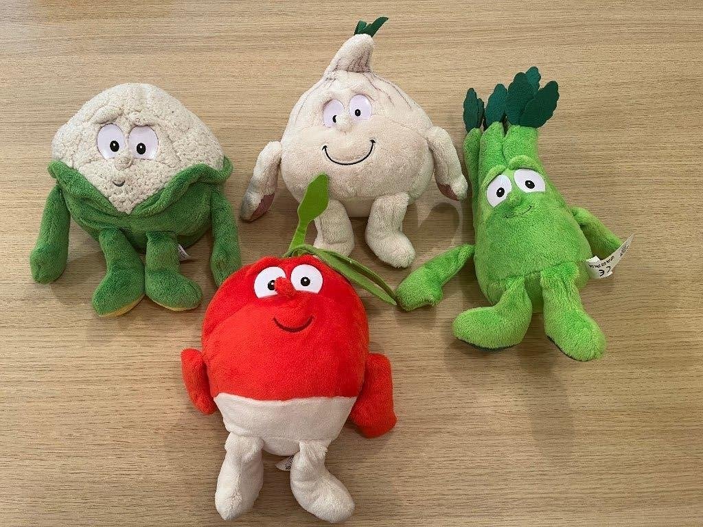 Delhaize knuffels groenten, Enlèvement ou Envoi, Overige karakters, Autres marques, Comme neuf