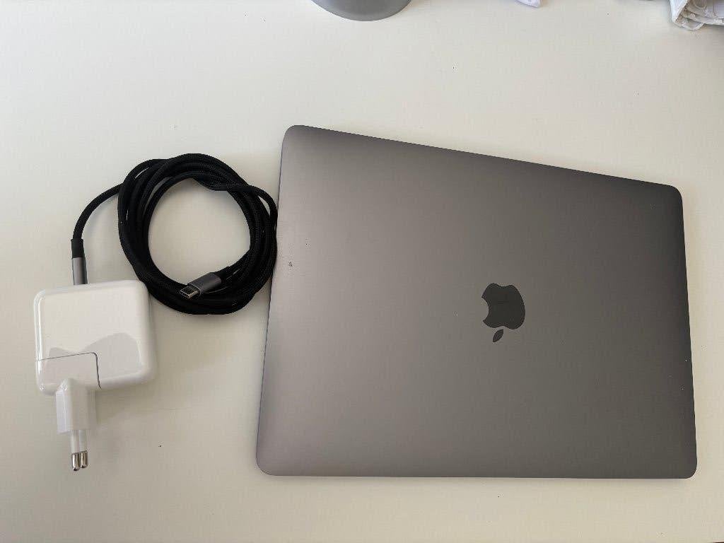 Macbook Air 13 pouces M1 2021 16 Go de RAM 250 Go SSD, Informatique & Logiciels, 256 GB, Enlèvement ou Envoi, 13 pouces, Comme neuf