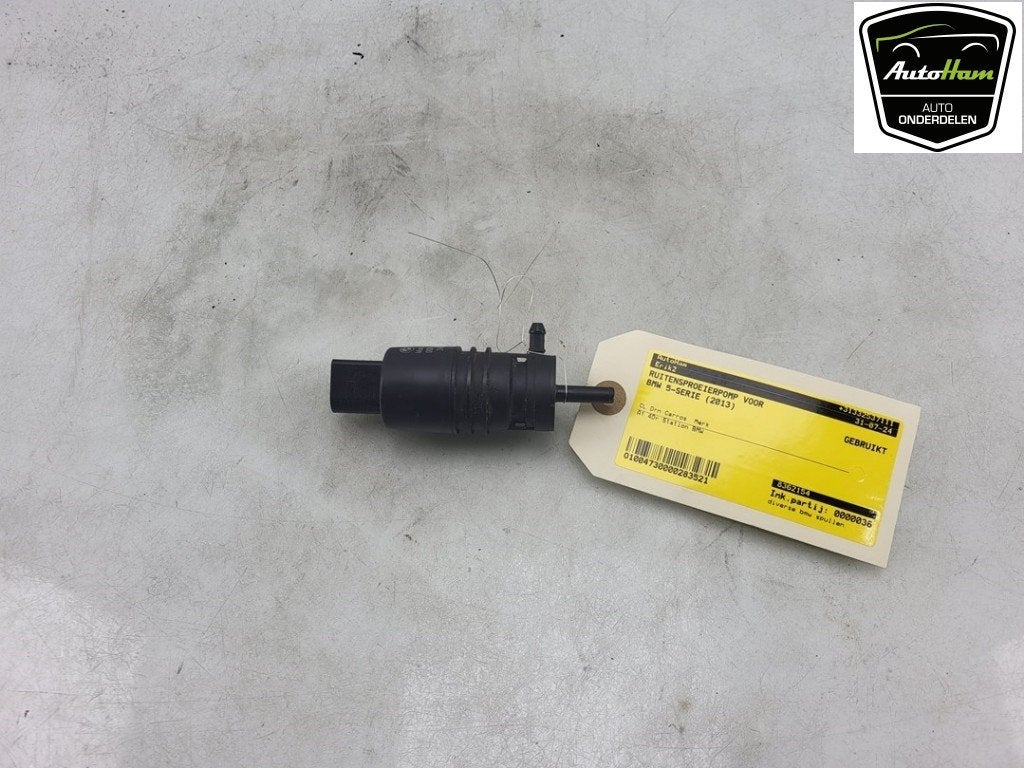 LAVE-GLACE POMPE AVANT 5 serie Touring (F11) (|8362154|), Utilisé, BMW, Petuelring 130
80809  München, DE, Bayerische Motoren Werke AG