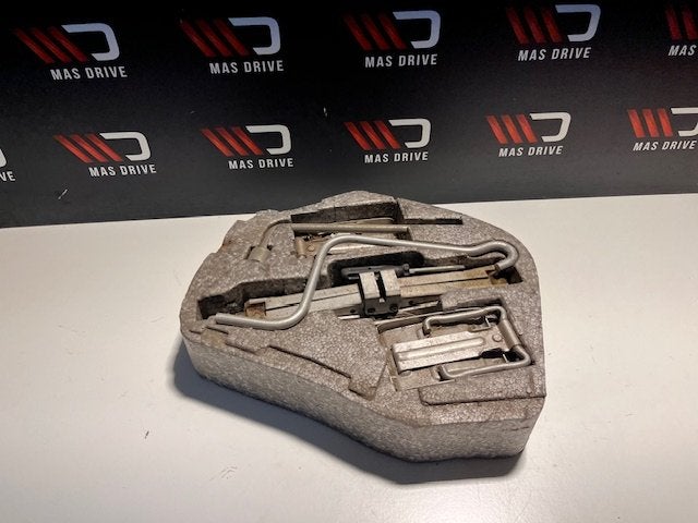 Nissan 300zx z32 toolkit koffer 2+2 model, Utilisé