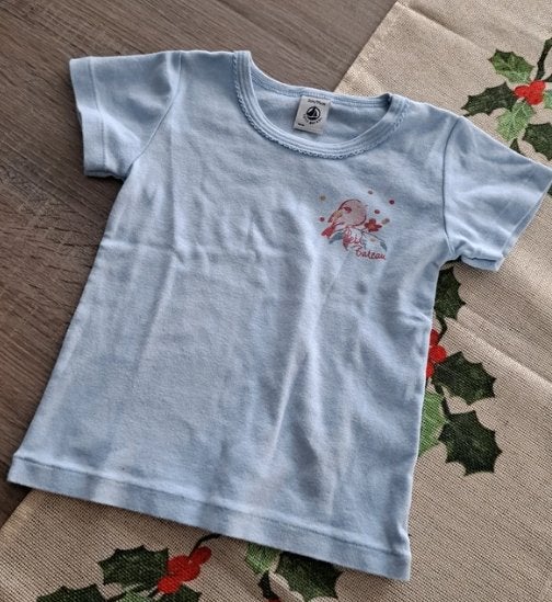 Petit Bateau lichtblauw shirt 98, Kinderen en Baby's, Kinderkleding | Maat 98, Ophalen of Verzenden, Zo goed als nieuw, Meisje