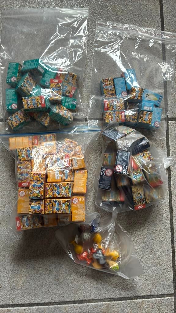58 emoji’s van de aldi.  (Van verschillende jaren), Aldi, Enlèvement