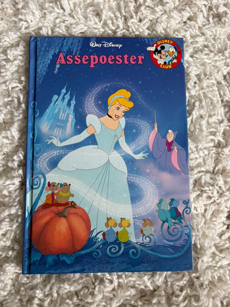 Disney club - Assepoester, Boeken, Ophalen of Verzenden, Gelezen, Jongen of Meisje, Fictie algemeen
