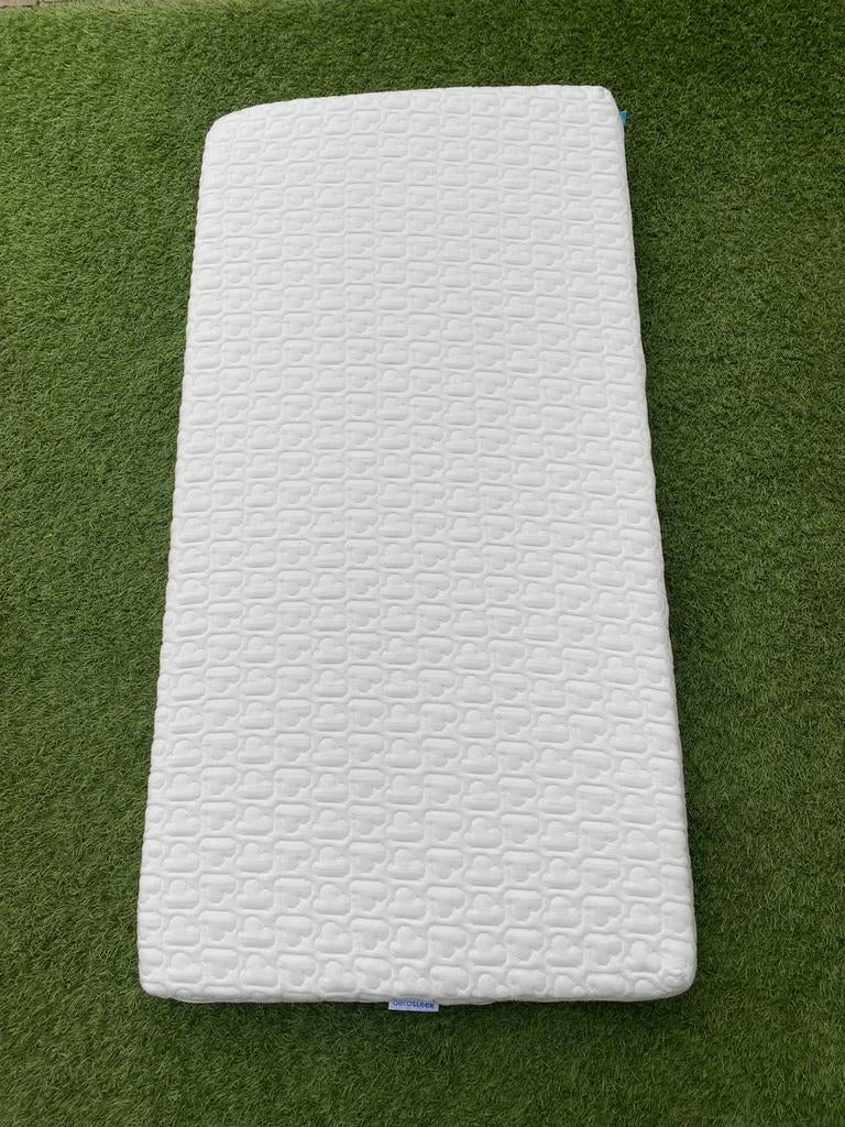 AeroSleep Essential matras 60x120, Kinderen en Baby's, Kinderkamer | Beddengoed, Ophalen, Zo goed als nieuw