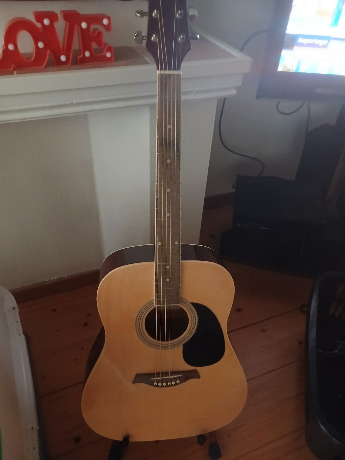 Akoestische gitaar, Ophalen
