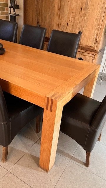 Grote eettafel in lichte eik., Ophalen, 100 tot 150 cm, Eikenhout, 200 cm of meer