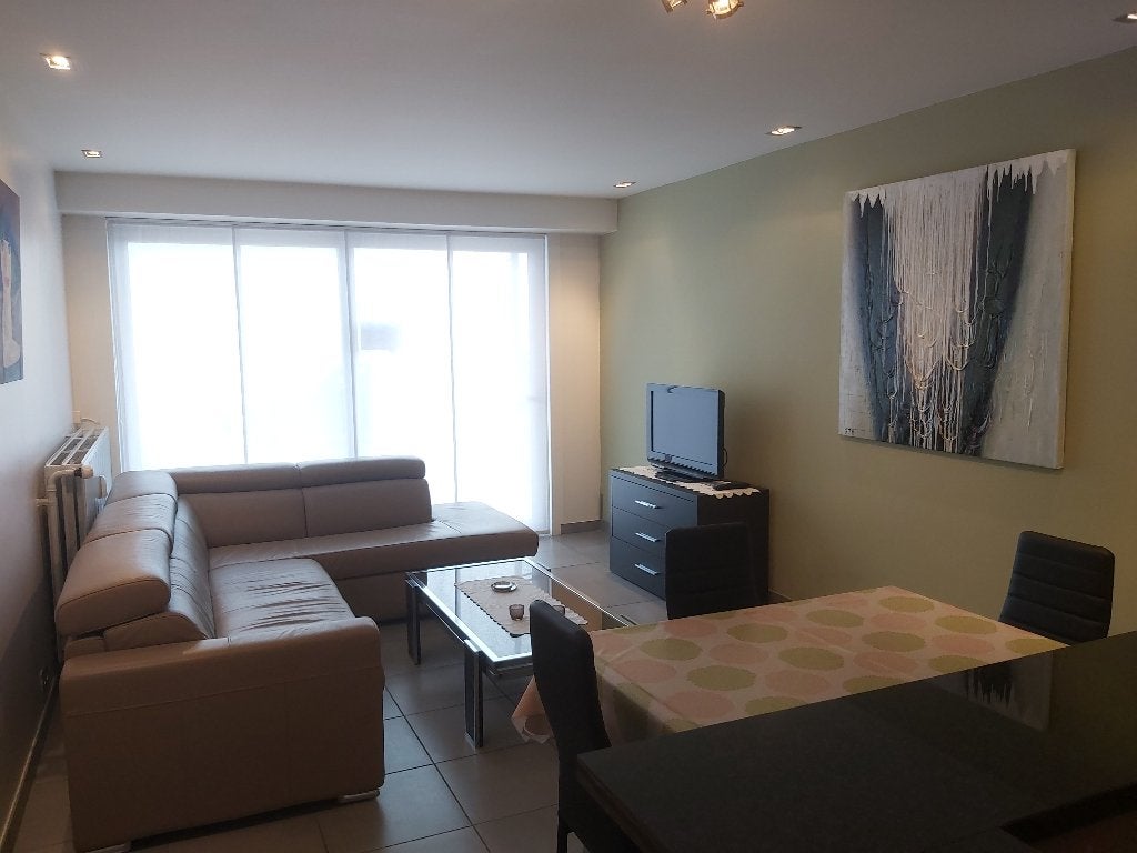 gelijkvloers vakantie appartement te huur in BLANKENBERGE, Vakantie, 2 slaapkamers, Appartement, Afwasmachine, Aan zee