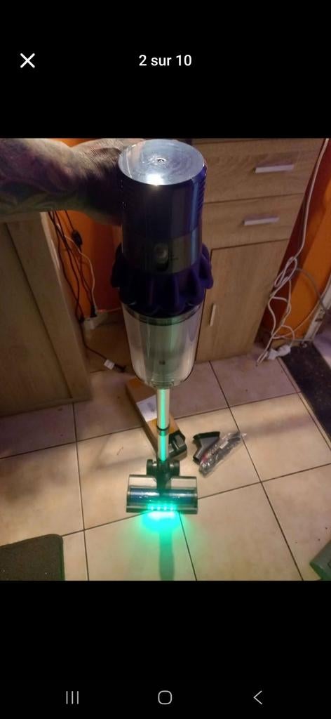 Dyson v10 cyclone avec brosse motorisé led neuve, Electroménager, Enlèvement ou Envoi