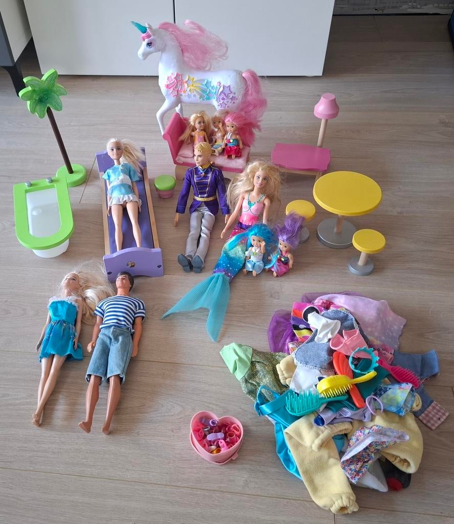 Barbie + toebehoren, Kinderen en Baby's, Speelgoed | Poppen, Ophalen, Barbie