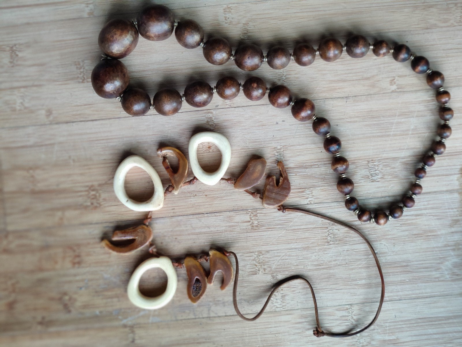 Fantasie ketting, Handtassen en Accessoires, Ophalen of Verzenden, Zo goed als nieuw, Bruin, Overige materialen