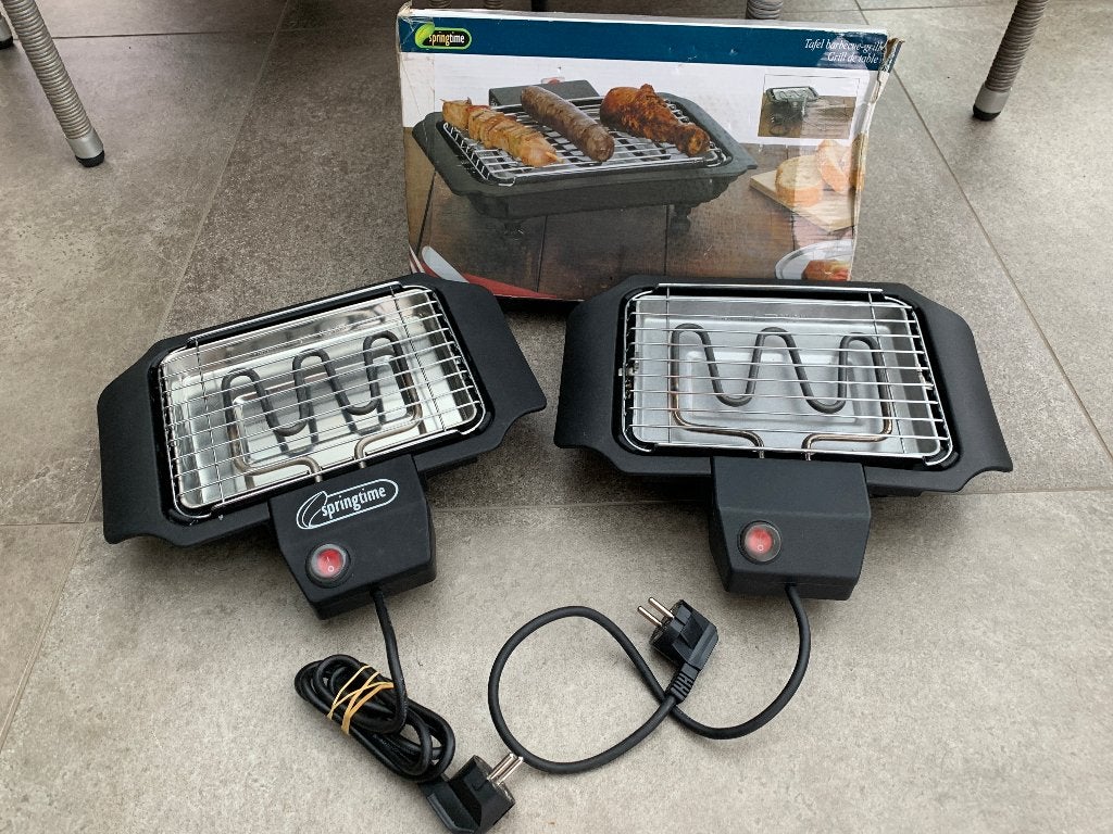 elektrische kleine barbecue - 2 stuks - als nieuw !, Tuin en Terras, Elektrische barbecues, Ophalen, Zo goed als nieuw