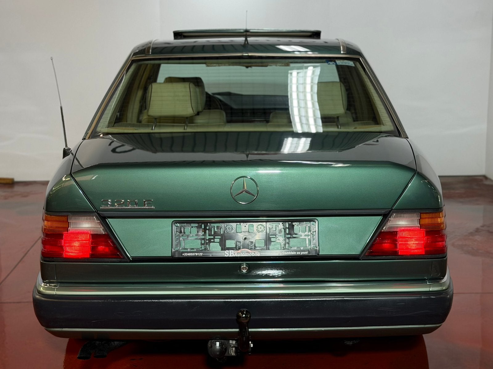 Mercedes-Benz E 320 W124 OLDTIMER/T-OUVRANT/AIRCO/GARANTIE//, foto 8