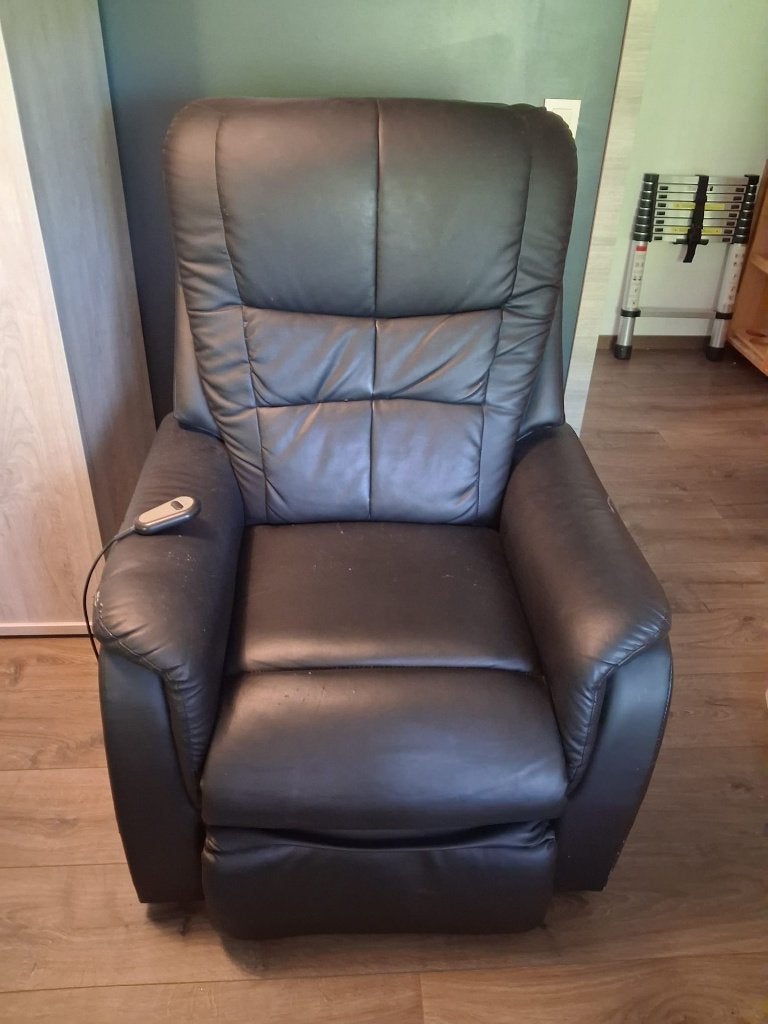 Fauteuil releveur électrique noir - Très confortable, Maison & Meubles, 75 à 100 cm, Synthétique, Enlèvement, Utilisé