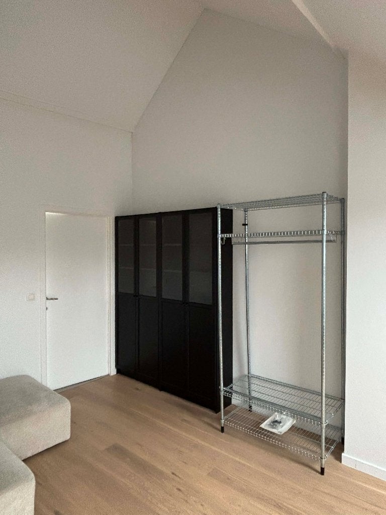 Zwarte kast met deuren, Huis en Inrichting, Ophalen, Gebruikt