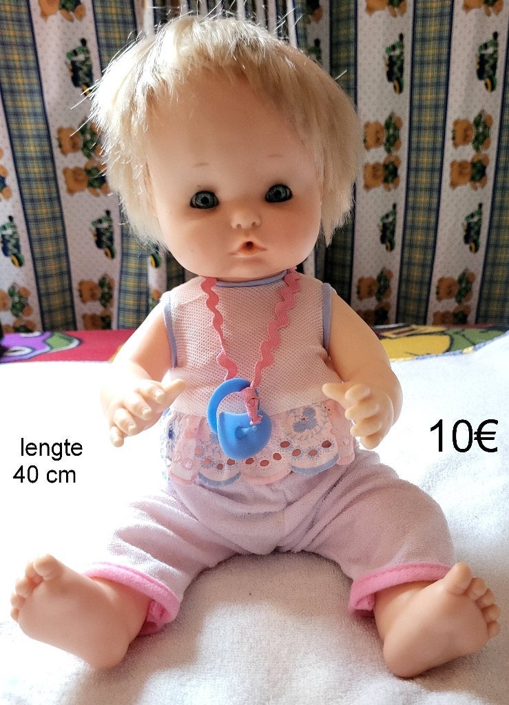 popjes ,kleding , barbies, Ophalen