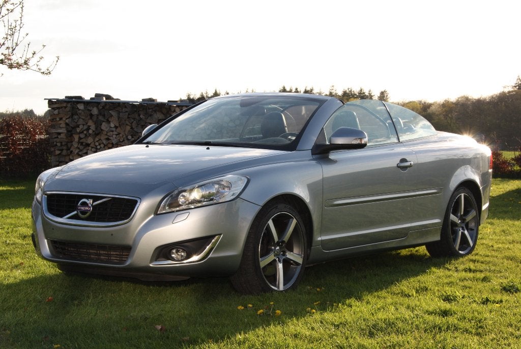 VOLVO C70 D3 Summum Geartronic - Sleutelloze aandrijving, Auto's, Volvo, Particulier, C70, Adaptieve lichten, Bluetooth, Centrale vergrendeling