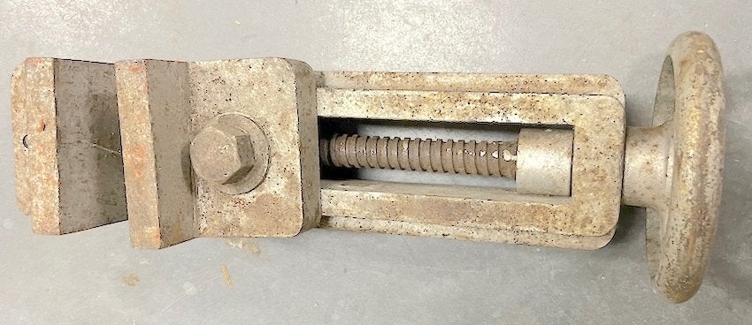 Pince à vis robuste, Bricolage & Construction, Enlèvement ou Envoi, Utilisé, Étau, Autres marques