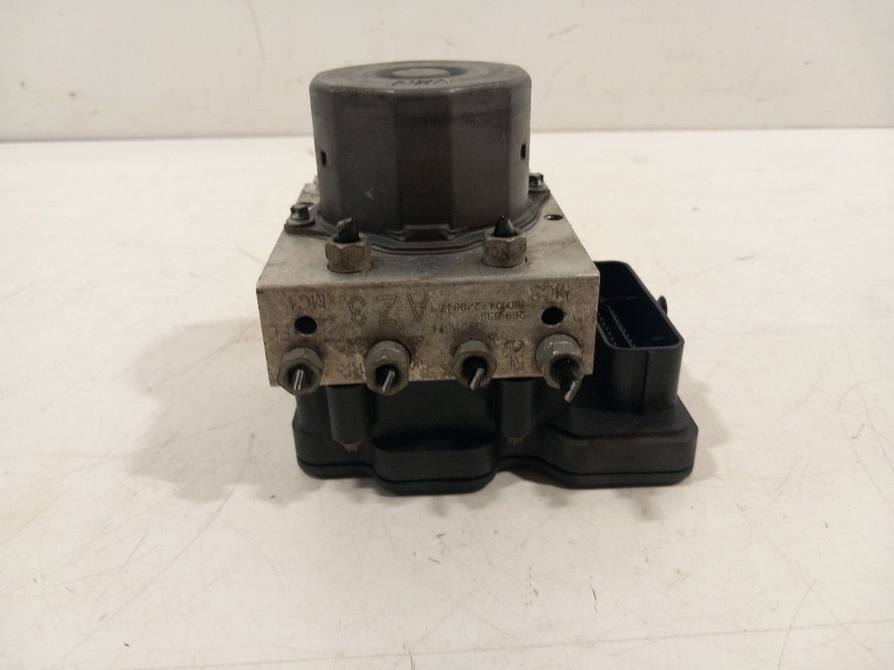 Abs pomp Opel Corsa, Auto-onderdelen, Remmen en Aandrijving, Opel, Gebruikt, Herkomst onderdeel bekend, 12 maanden garantie, Ophalen of Verzenden