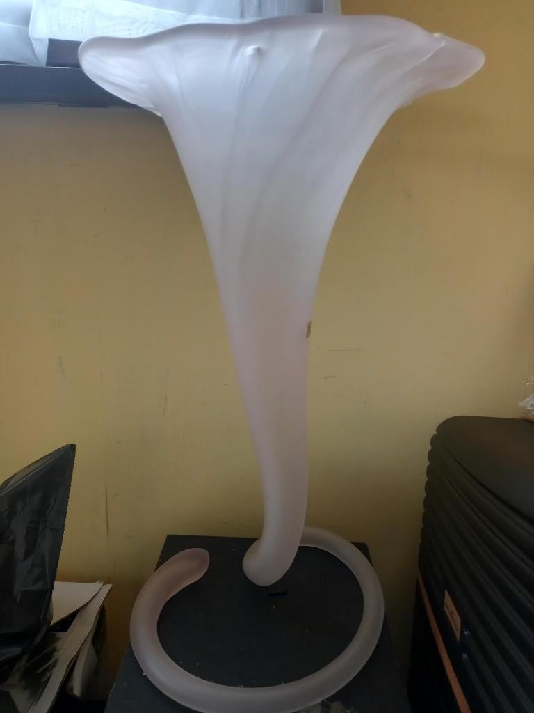 Vase tulipe rose année1980, Enlèvement