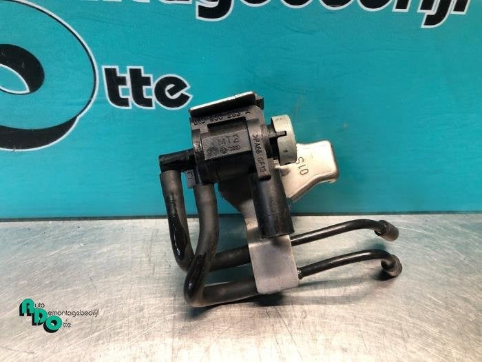 Vacuum ventiel van een Volkswagen Golf (Golf 09-), Gebruikt, -, Volkswagen, -