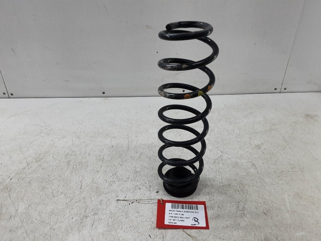 SCHROEFVEER ACHTER Skoda Fabia II Combi (01-2007/12-2015), Gebruikt, Info@skoda-auto.de, Skoda, Max-Planck-Straße  3-5
64331  Weiterstadt, DE