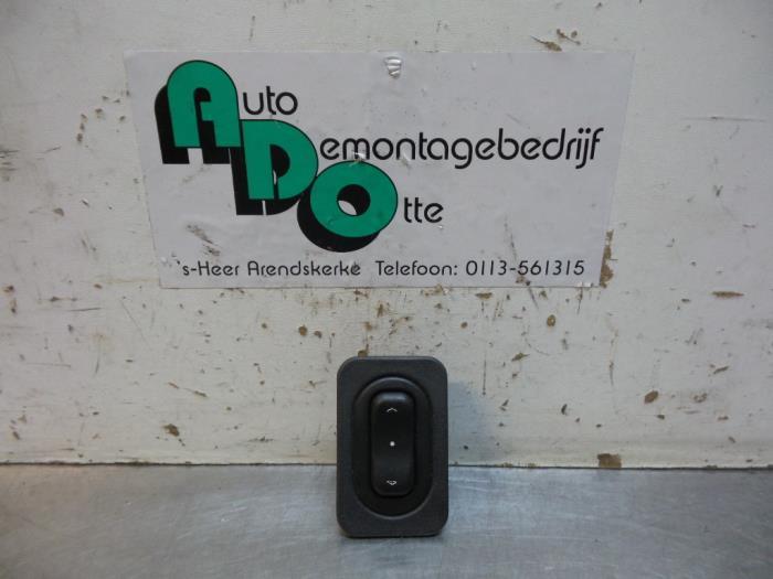 Elektrisch Raam Schakelaar van een Opel Combo (Combo 02-), Auto-onderdelen, Dashboard en Schakelaars, Opel, Gebruikt, Ophalen of Verzenden