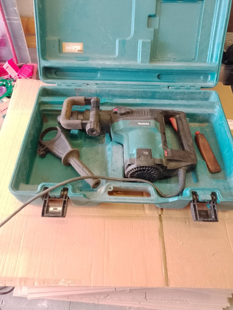 Boorhamer breekhamer makita, Doe-het-zelf en Bouw, Ophalen, Boor- en/of Breekhamer, Klopboormechanisme, Gebruikt