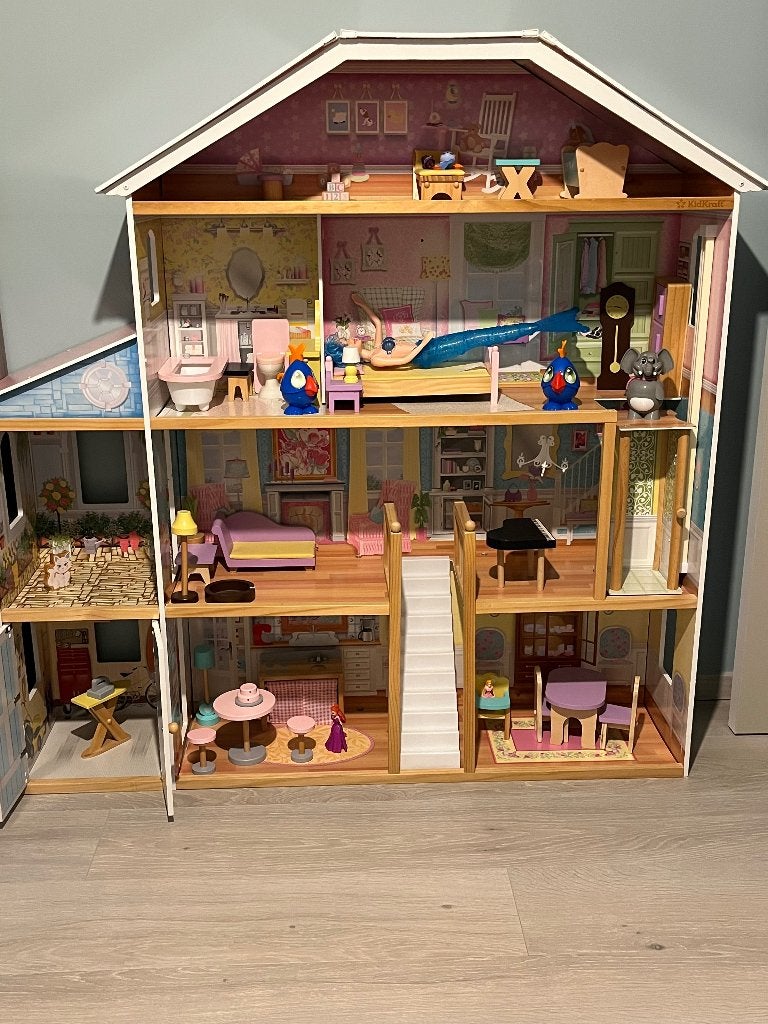 Poppenhuis, Enlèvement, Utilisé, Maison de poupées